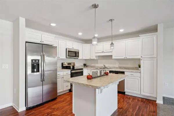 845 S 60th Street #402, West Des Moines, IA 50266