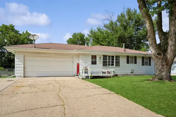 1226 SW Lynn Drive, Ankeny, IA 50023
