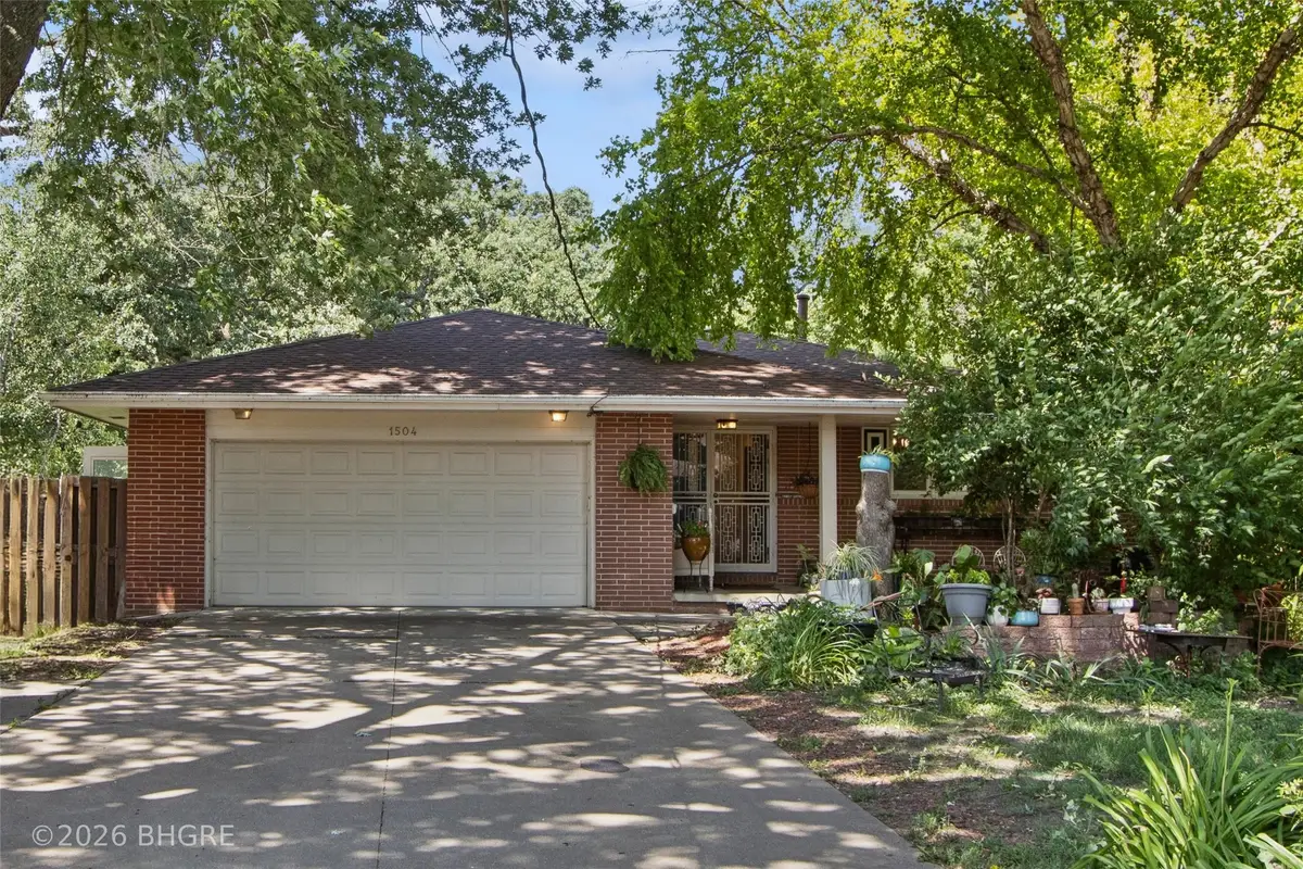 1504 73rd Street, Windsor Heights, IA 50324 - #1