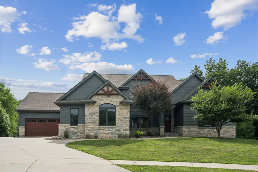 165 Hidden Meadow Drive, Waukee, IA 50263 - #2