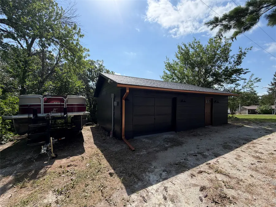 8422 Meadow Wood Drive, Dexter, IA 50070 - #2