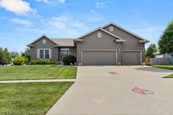 200 NW 8th Street, Earlham, IA 50265