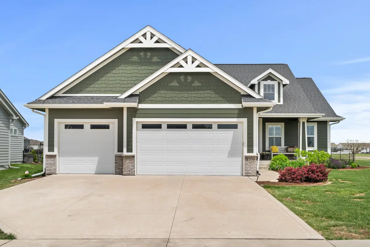 2206 NW 40th Street, Ankeny, IA 50023 - #1