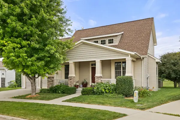 2843 Piccadilly Square, Ames, IA 50010