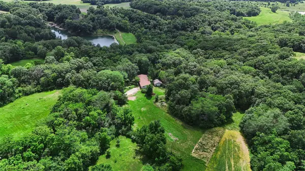 851 East Street, Bussey, IA 50044