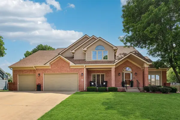 821 58th Street, West Des Moines, IA 50266
