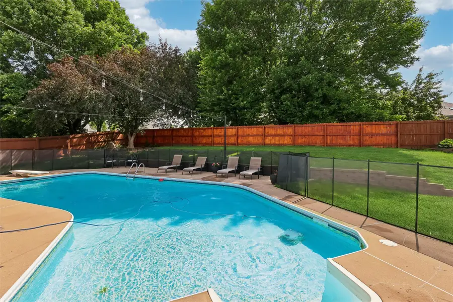 821 58th Street, West Des Moines, IA 50266 - #2
