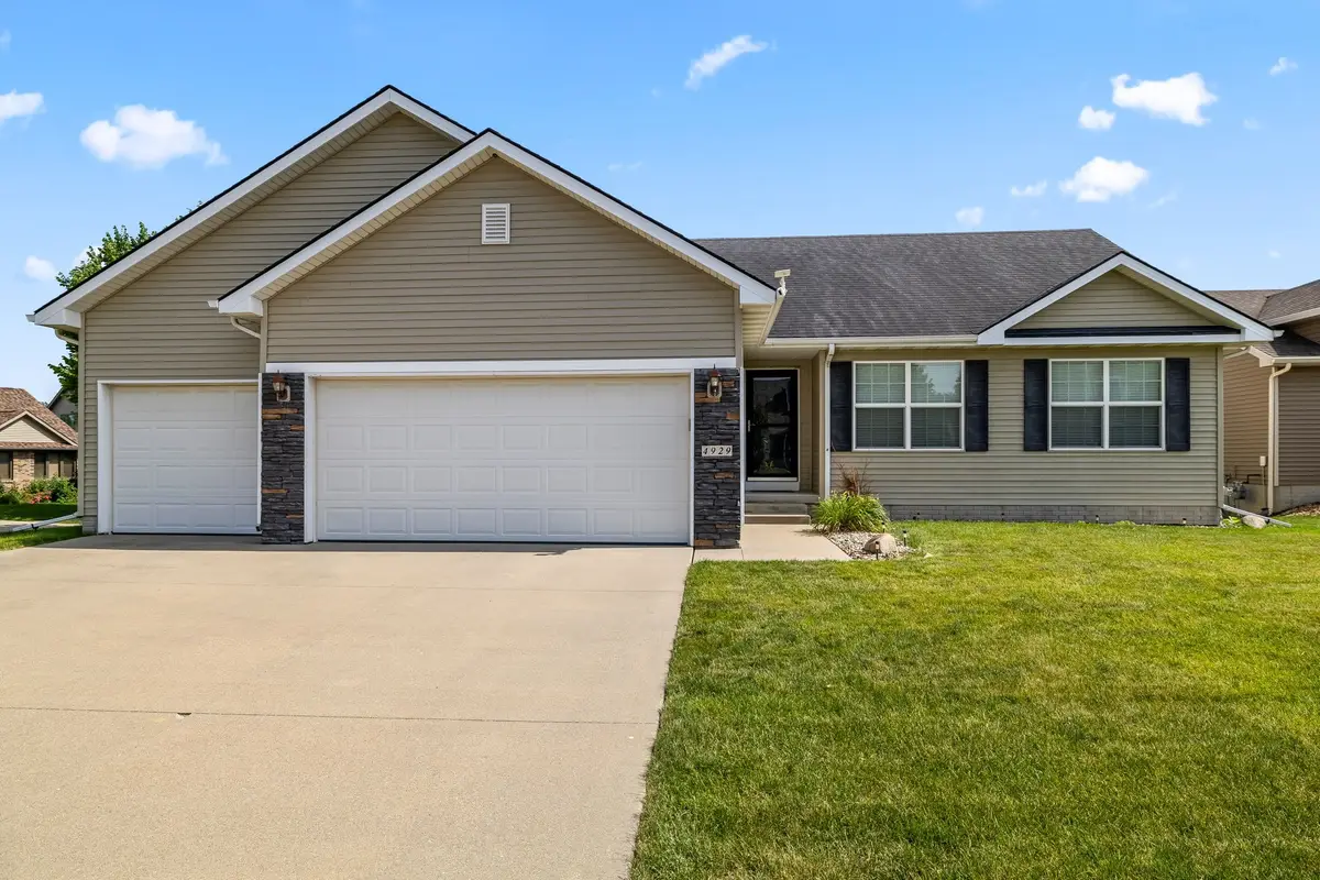 4929 Richmond Avenue, Des Moines, IA 50317 - #1