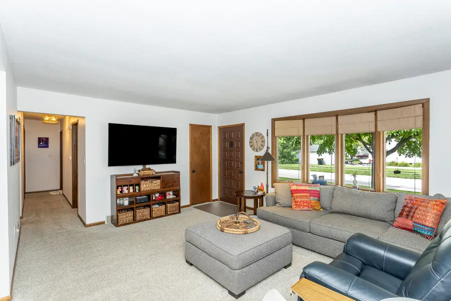 900 1st Street, Waukee, IA 50263 - #3