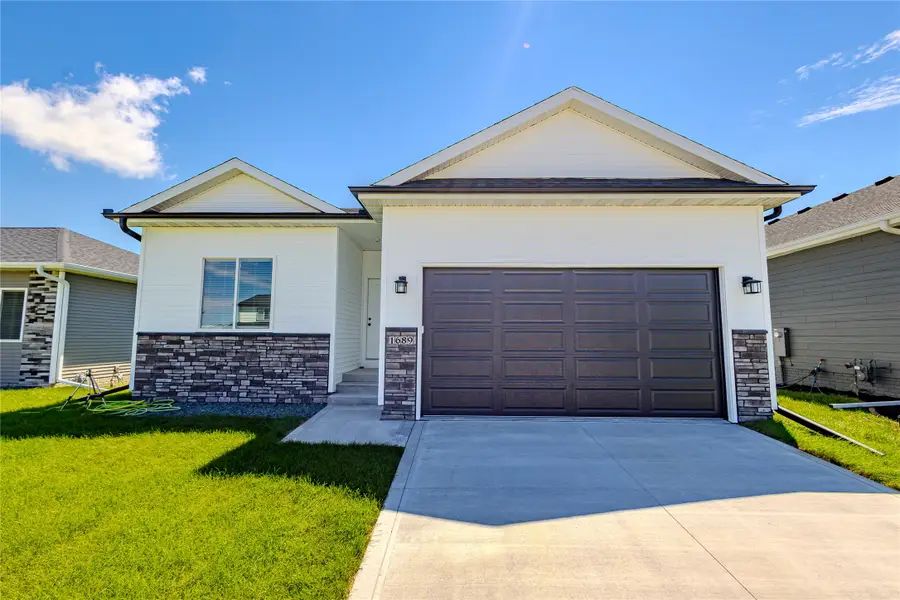 2002 Spaulding Lane, Grinnell, IA 50112 - #3