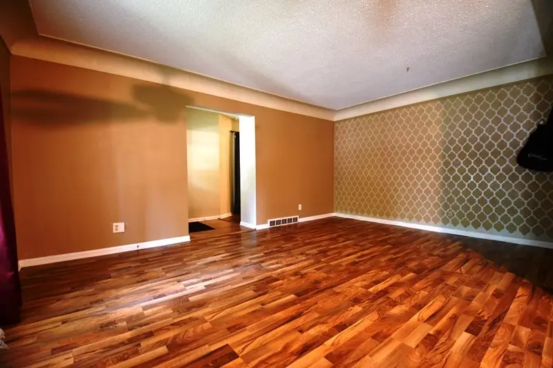 2819 Bennett Avenue, Des Moines, IA 50310 - #3