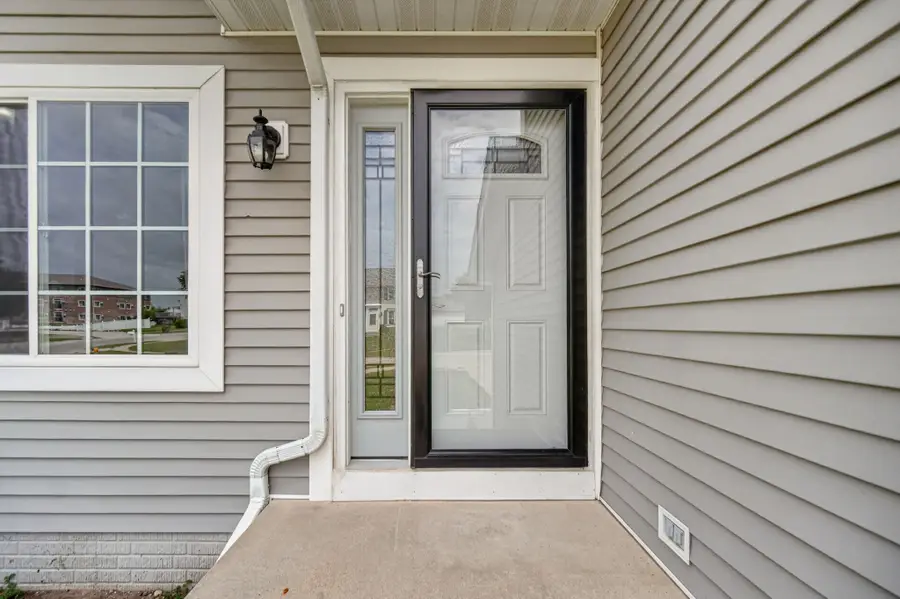485 Fawn Circle, Pleasant Hill, IA 50327 - #3