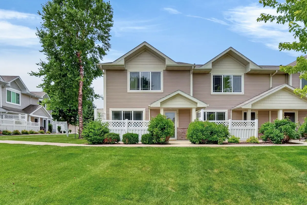 8601 Westown Parkway #33101, West Des Moines, IA 50266 - #1