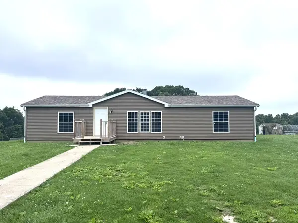 6064 227th Street, Albia, IA 52531