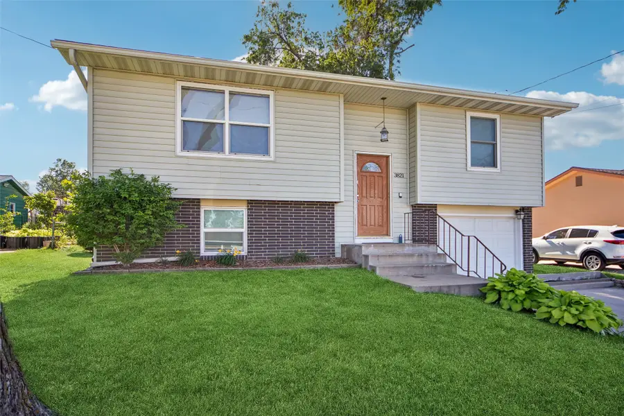 3821 SE 15th Court, Des Moines, IA 50320 - #3