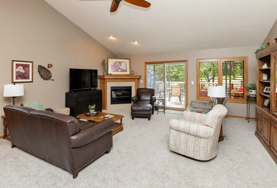 4601 154th Street, Urbandale, IA 50323 - #3
