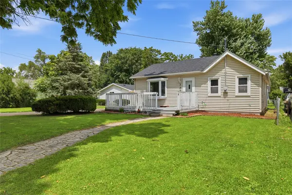 320 E Diehl Avenue, Des Moines, IA 50315