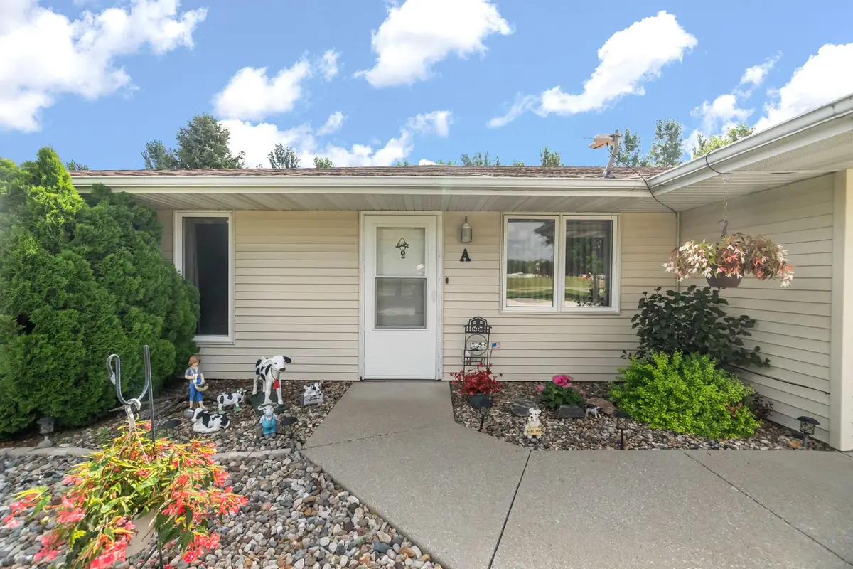 18920 Wendover Avenue, Granger, IA 50109 - #1