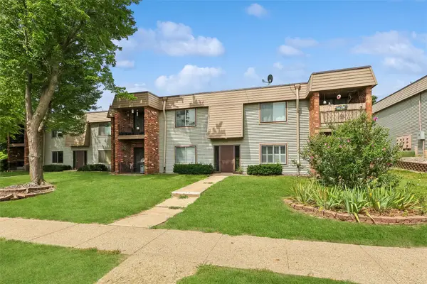 4709 Woodland Avenue #7, West Des Moines, IA 50266