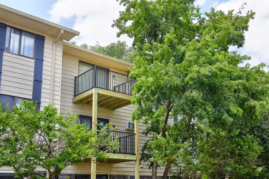 1831 Fuller Road #20, West Des Moines, IA 50265 - #3