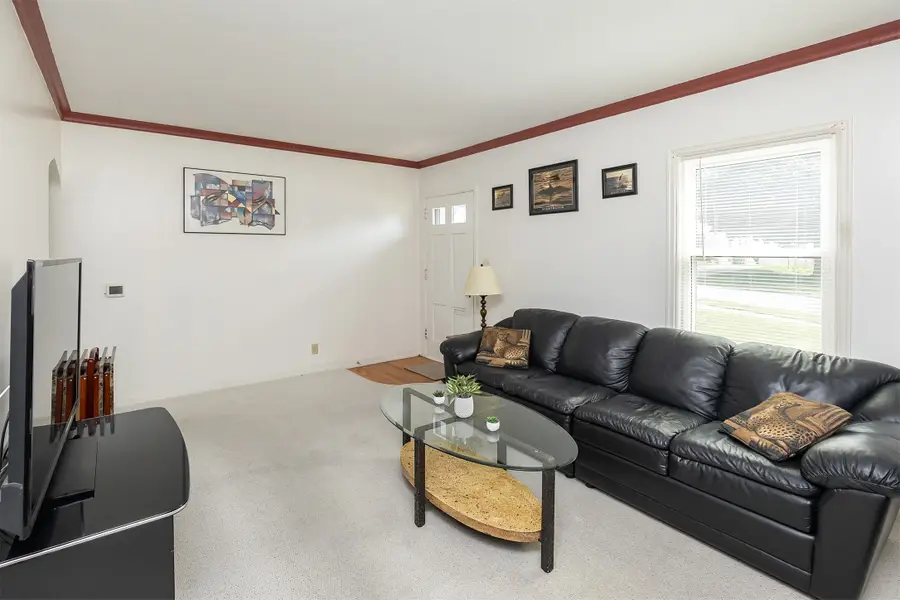 624 11th Street, West Des Moines, IA 50265 - #3