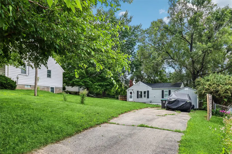 2539 Grandview Avenue, Des Moines, IA 50317 - #2