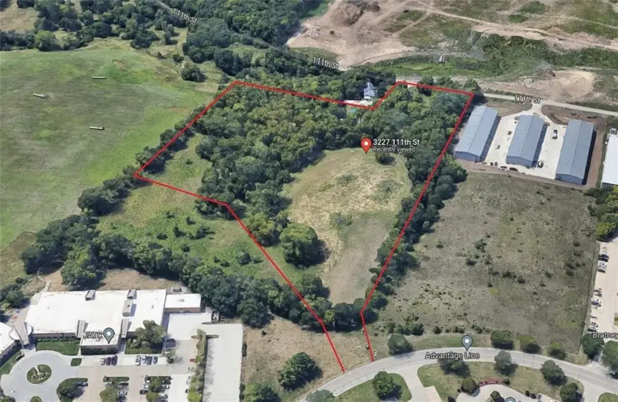 10800 Justin Drive, Urbandale, IA 50322 - #2