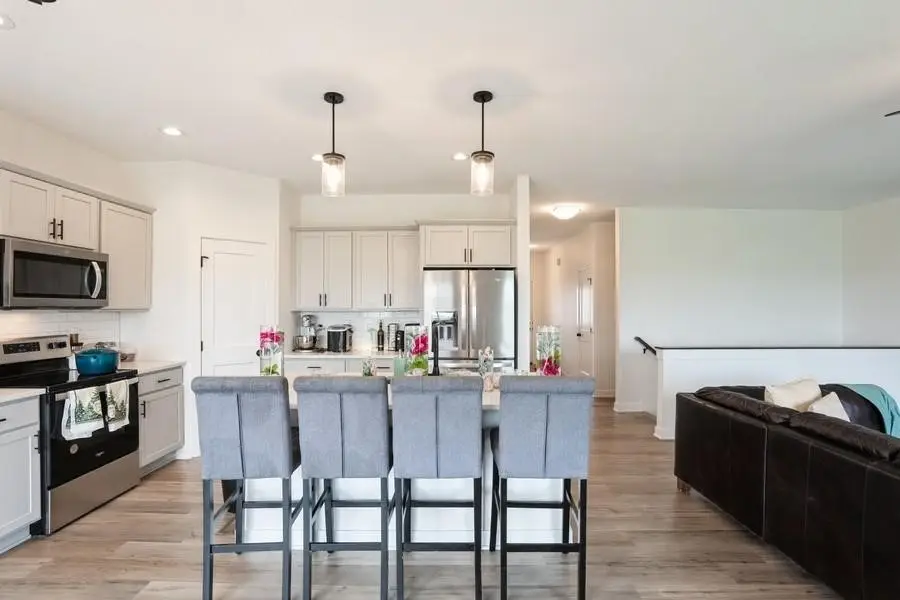 6635 NE 9th Court, Des Moines, IA 50313 - #3