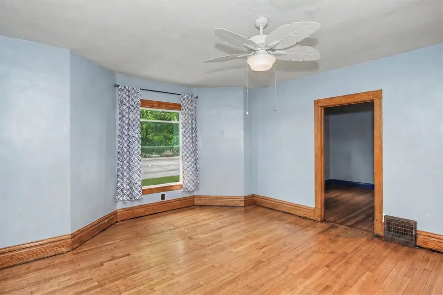 703 Pennsylvania Avenue, Story City, IA 50248 - #3