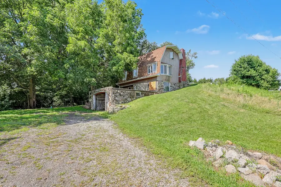 3143 Highway F36 W, Newton, IA 50208 - #2