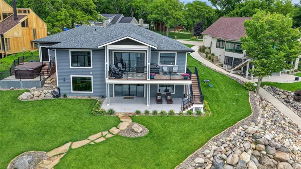 4815 Castle Point, Panora, IA 50216
