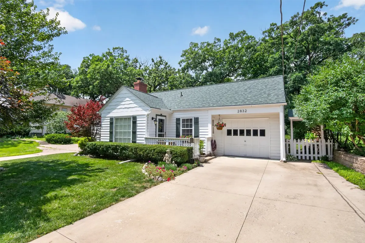 2832 36th Street, Des Moines, IA 50310 - #1