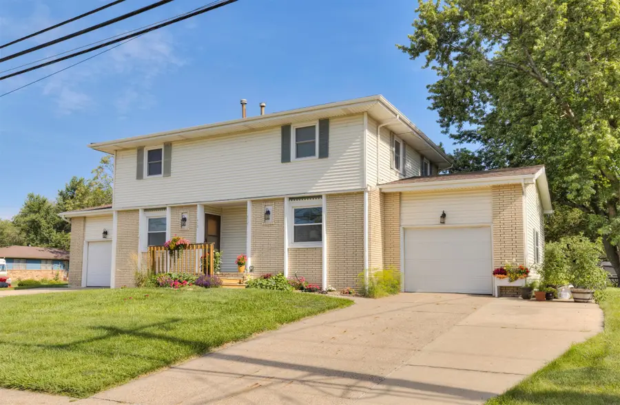 410-412 SE Magazine Road, Ankeny, IA 50021 - #2
