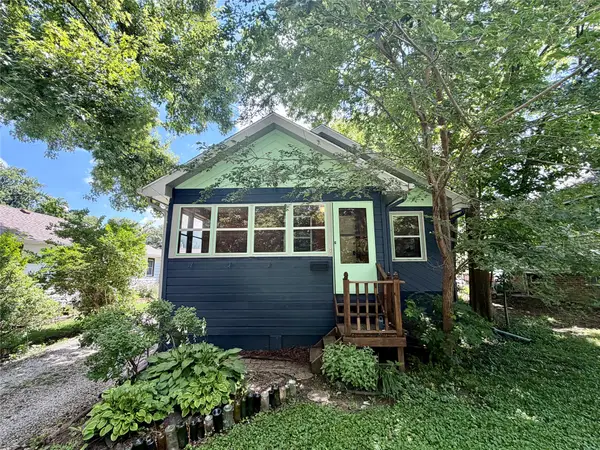 1405 48th Street, Des Moines, IA 50311