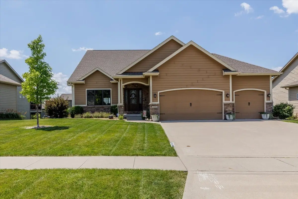 2080 SE Oxford Drive, Waukee, IA 50263 - #1