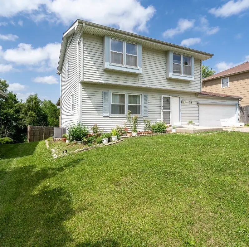 516 E Hackley Avenue, Des Moines, IA 50315 - #2