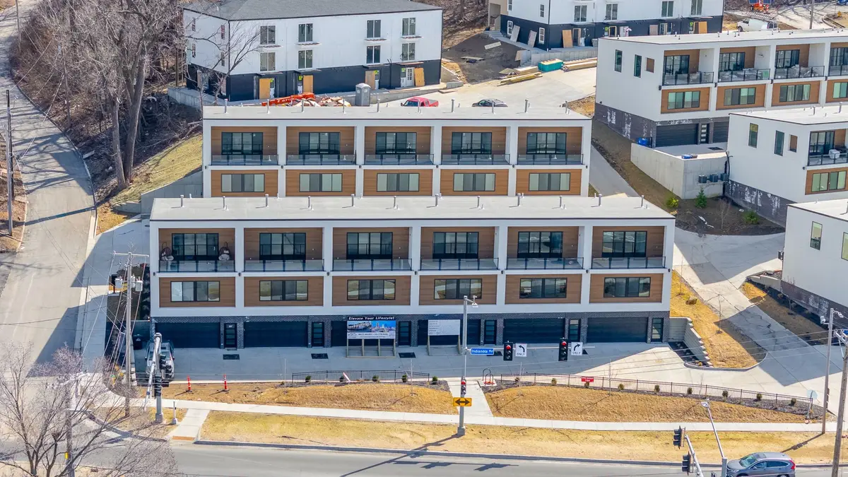 508 Indianola Road #8, Des Moines, IA 50315 - #1