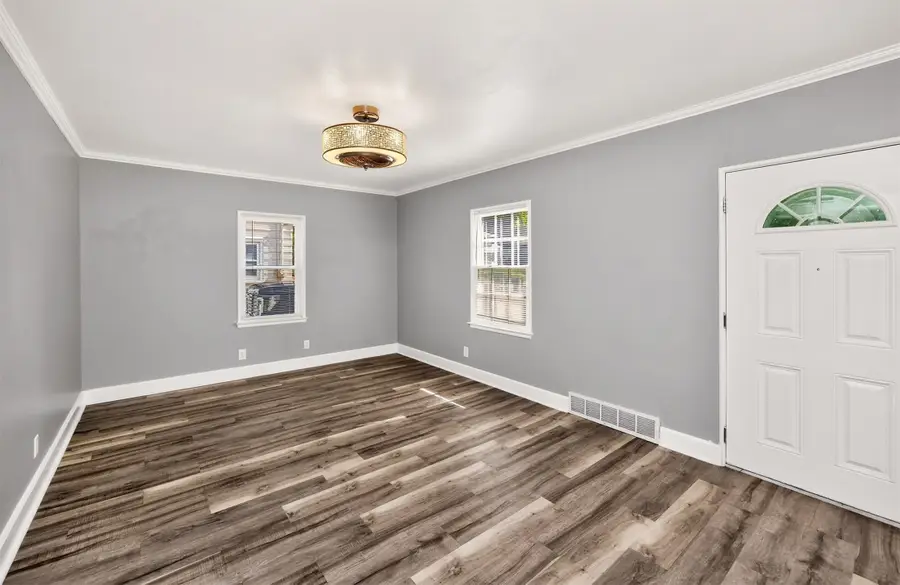 4124 3rd Street, Des Moines, IA 50313 - #3