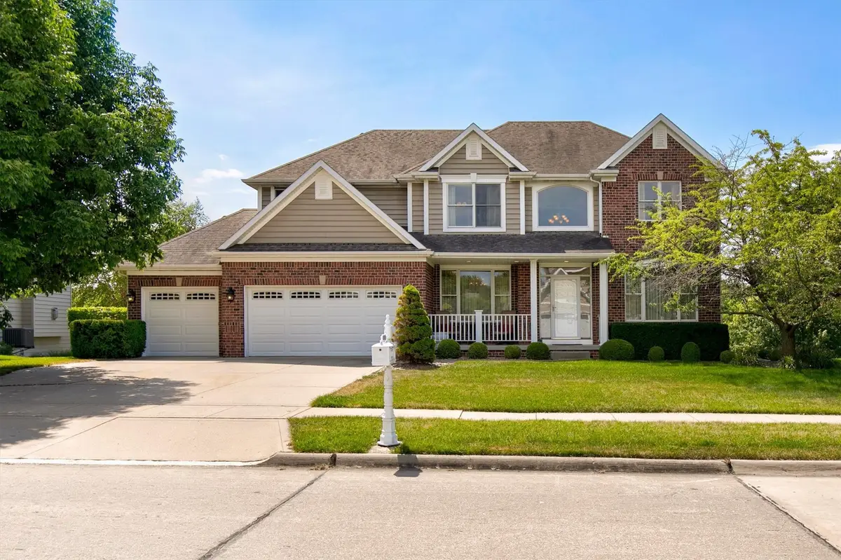 15220 Ridgemont Drive, Urbandale, IA 50323 - #1