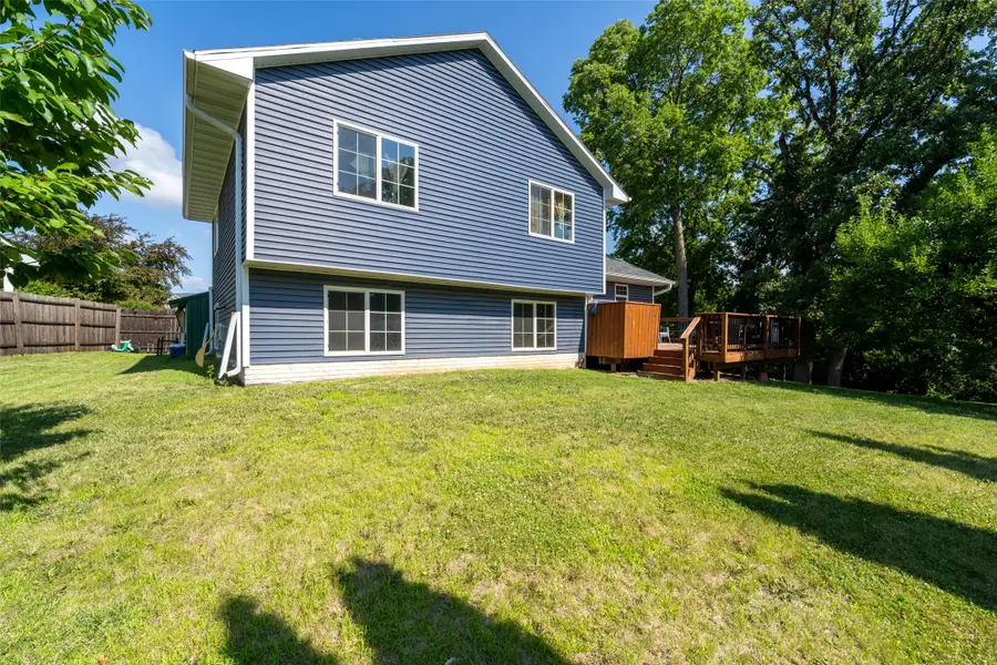 2507 Eagle Point Court, Des Moines, IA 50320 - #3