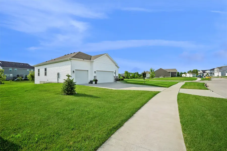 4701 172nd Way, Urbandale, IA 50323 - #2