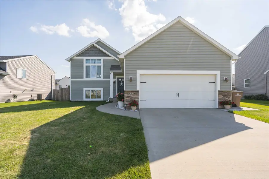 3308 Hawthorn Drive Sw, Bondurant, IA 50035 - #2