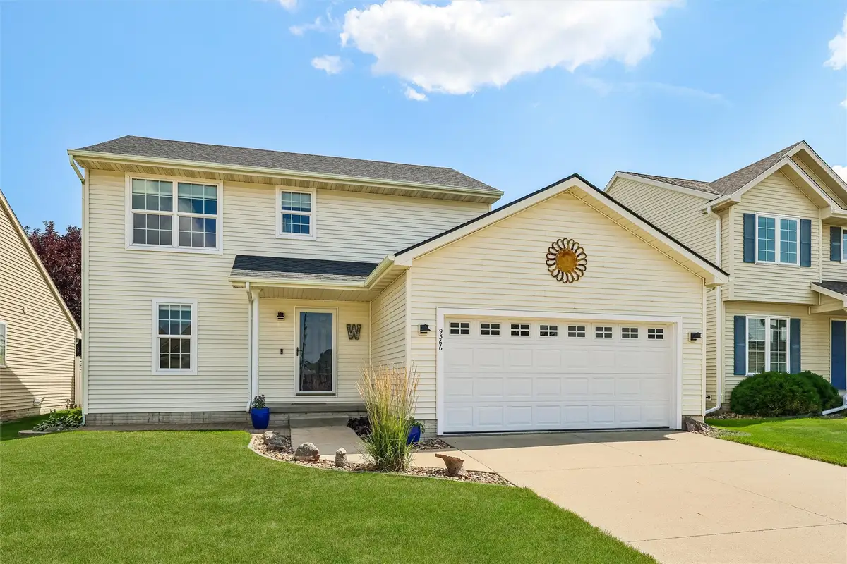 9366 Red Sunset Drive, West Des Moines, IA 50266 - #1