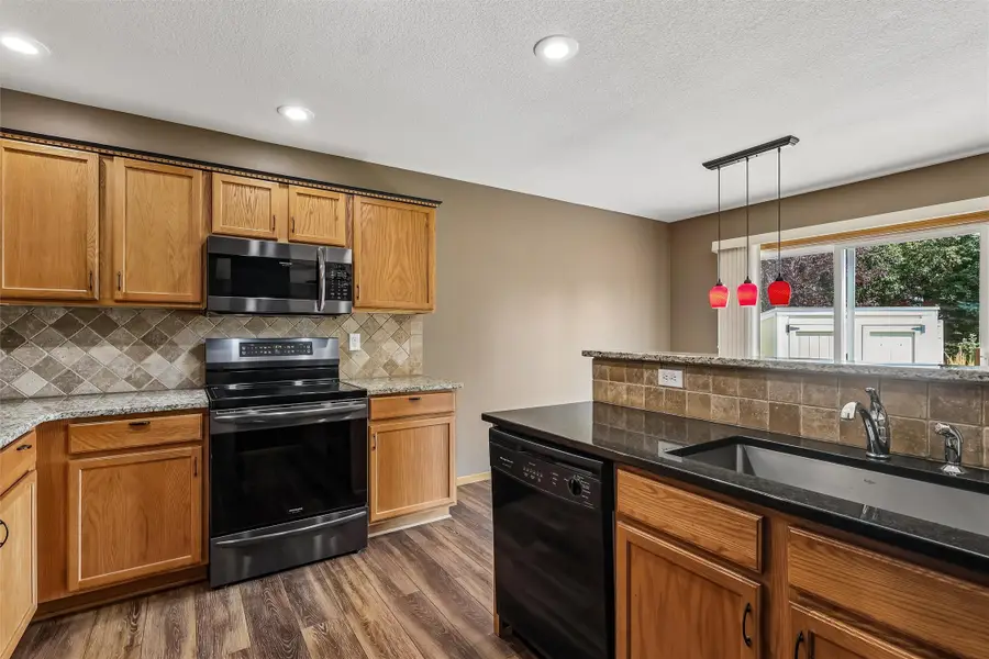 9366 Red Sunset Drive, West Des Moines, IA 50266 - #2
