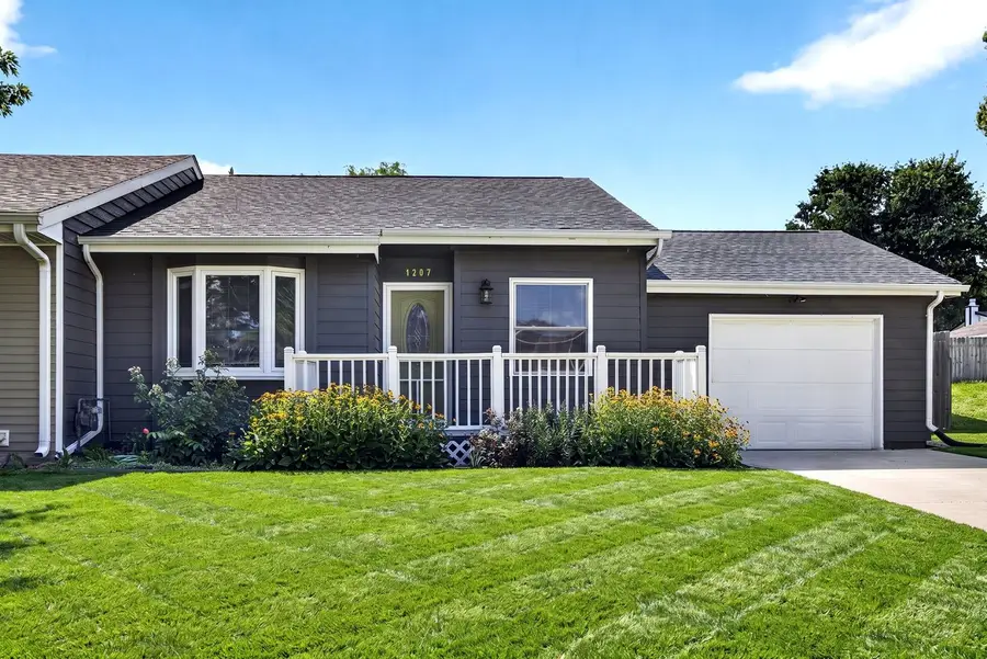 1207 Holly Drive, Norwalk, IA 50211 - #2