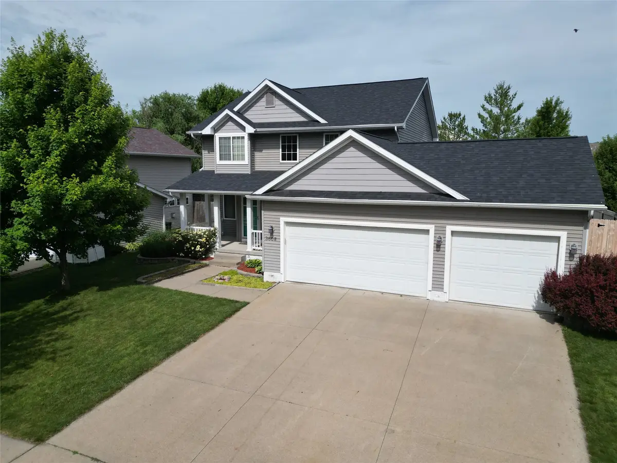 3608 Brook Run Drive, Des Moines, IA 50317 - #1