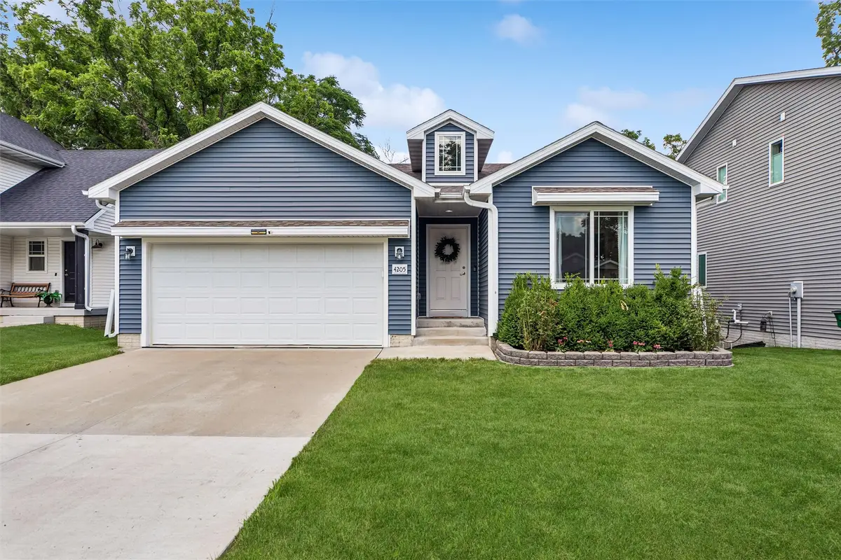 4205 High Street, West Des Moines, IA 50265 - #1