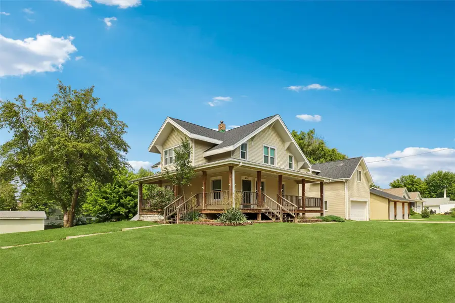 406 Knotts Street, New Virginia, IA 50210 - #2