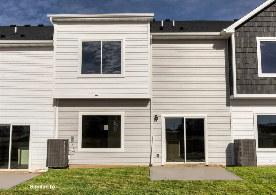 9146 Robinson Drive, West Des Moines, IA 50266 - #2