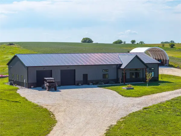 1065 230th Avenue, New Virginia, IA 50210
